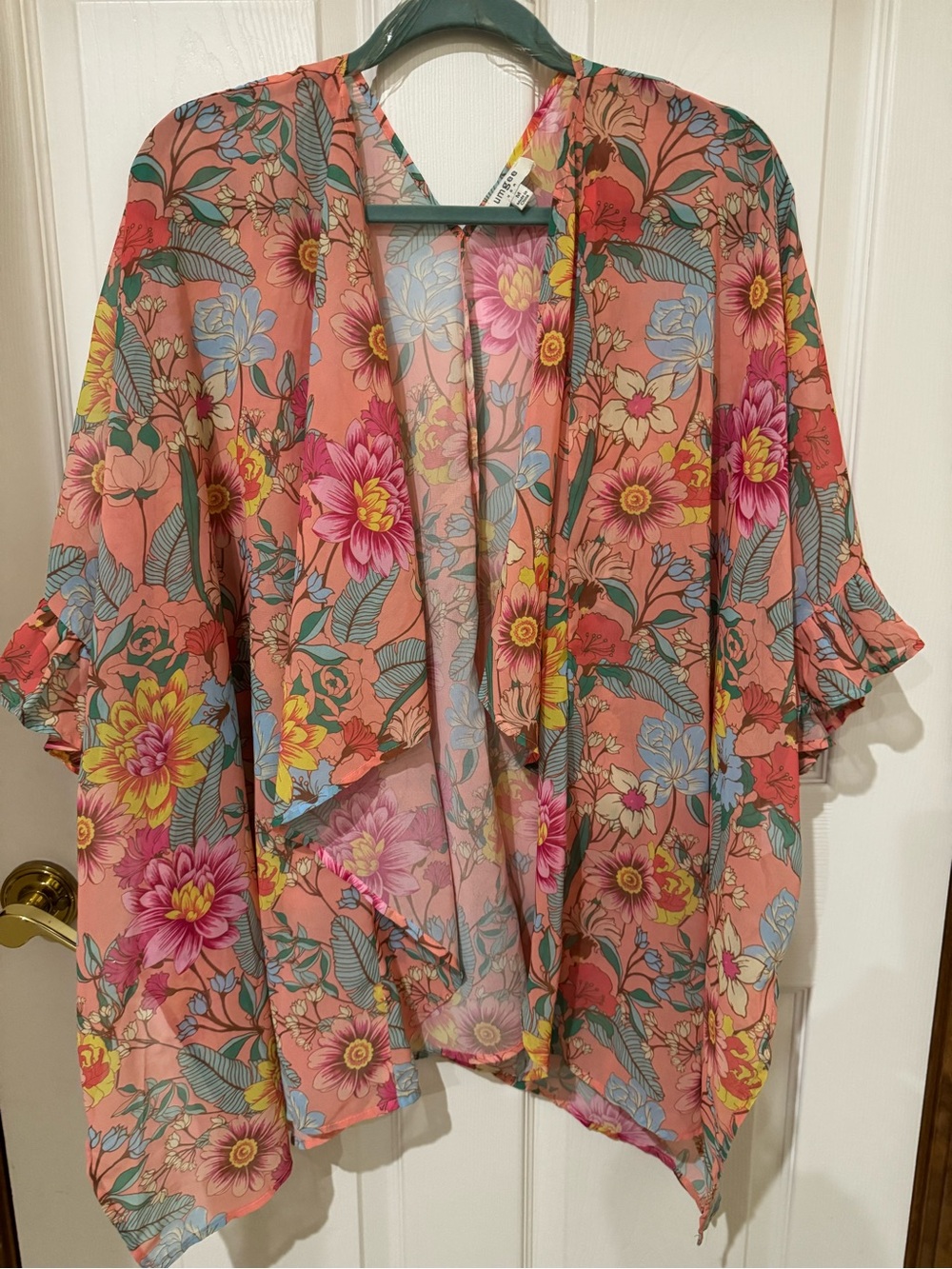 Umgee Coral Floral Open-Front Kimono